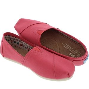 Tom's women's classic slip-ons